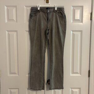 a.n.a A New Approach Gray Wash Mid Rise Straight Leg Vintage Jeans Women 10